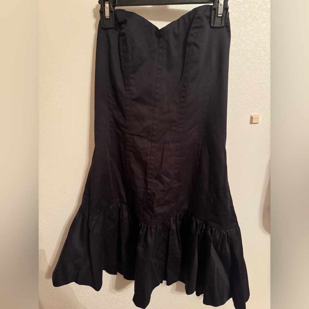 Elegant Black Women's Strapless Dress